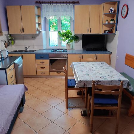 Apartman Jadranka Veli Losinj Luaran gambar