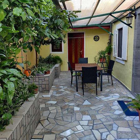 Apartman Jadranka Veli Losinj Luaran gambar